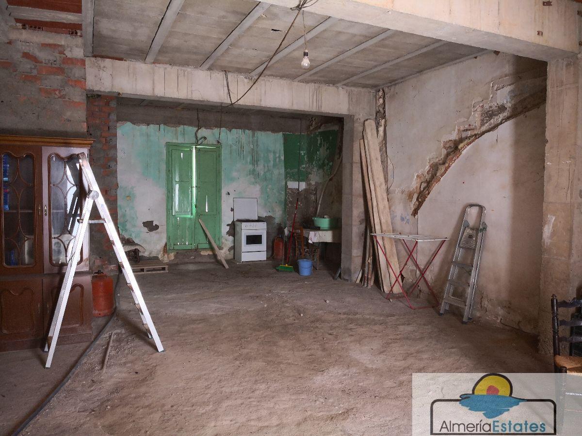 Venta de casa en Cantoria