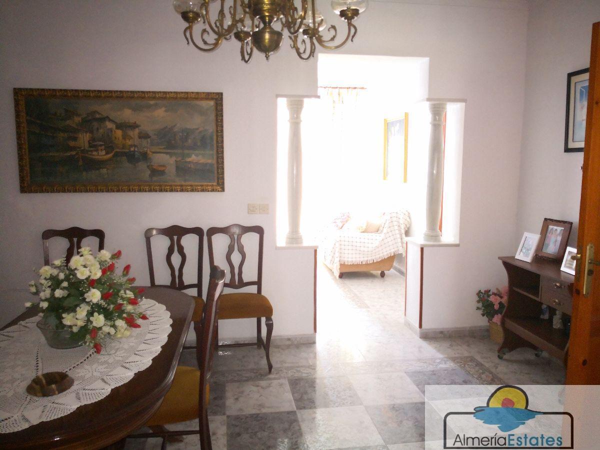 Venta de casa en Cantoria