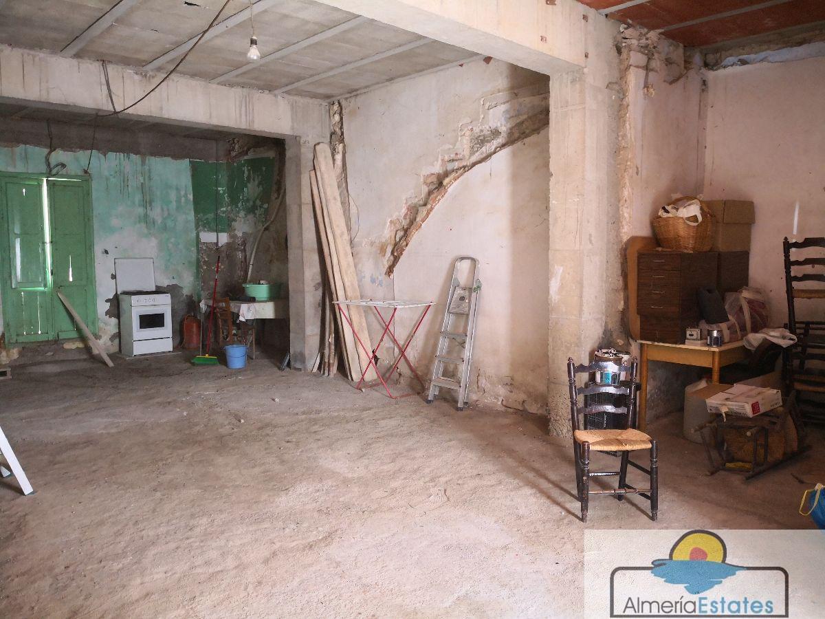 Venta de casa en Cantoria