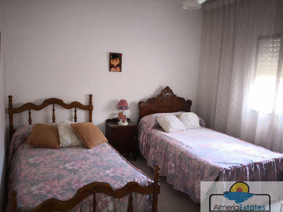 Venta de casa en Cantoria