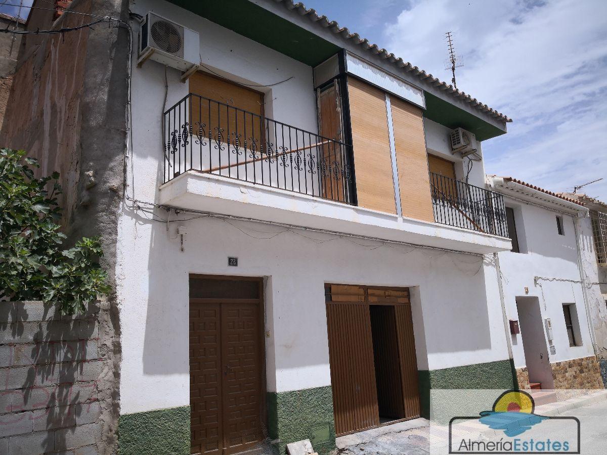 Venta de casa en Cantoria