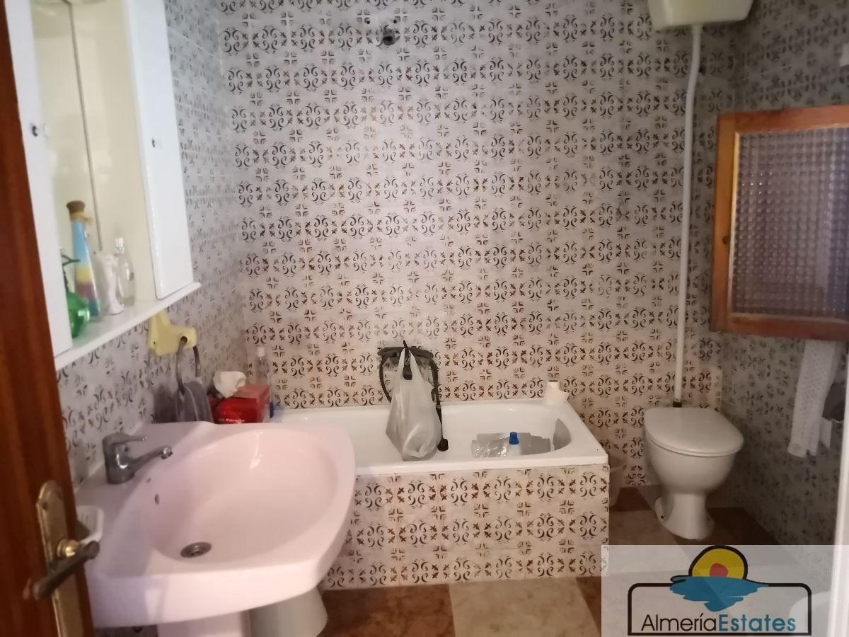 For sale of house in Olula del Río