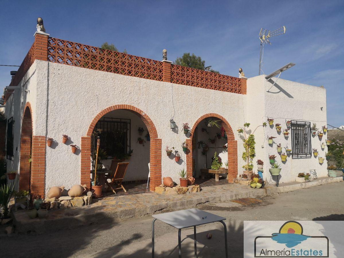 Venta de villa en Albox