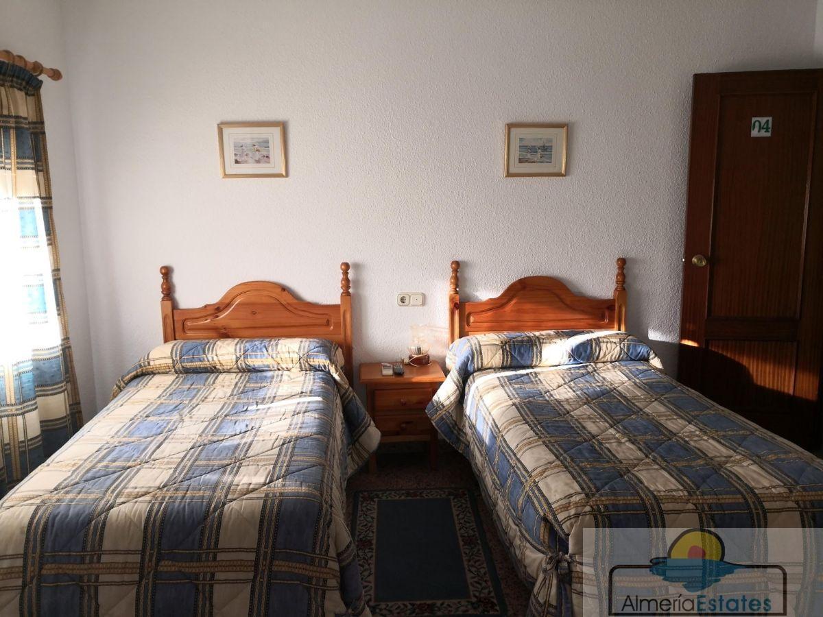 Venta de hotel en Olula del Río