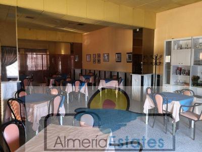 Venta de hotel en Olula del Río