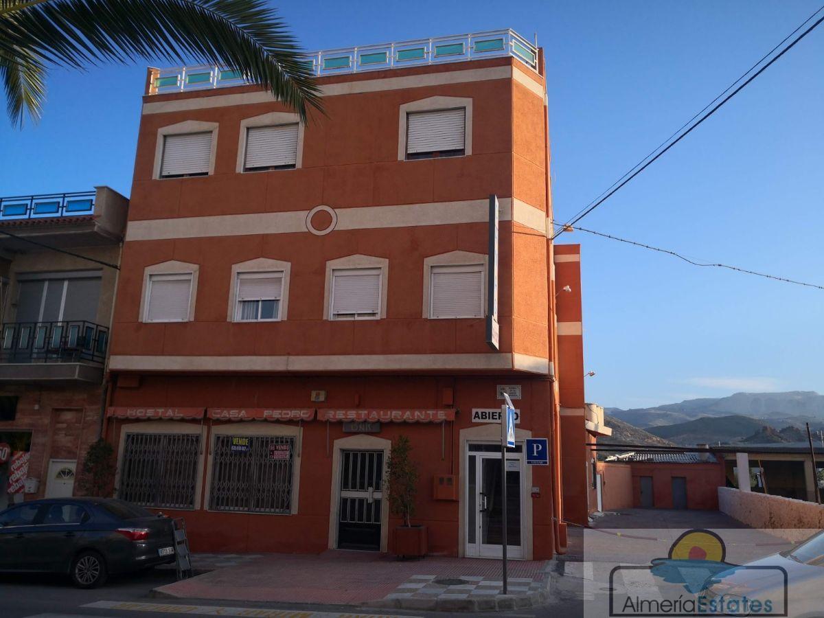 Venta de hotel en Olula del Río