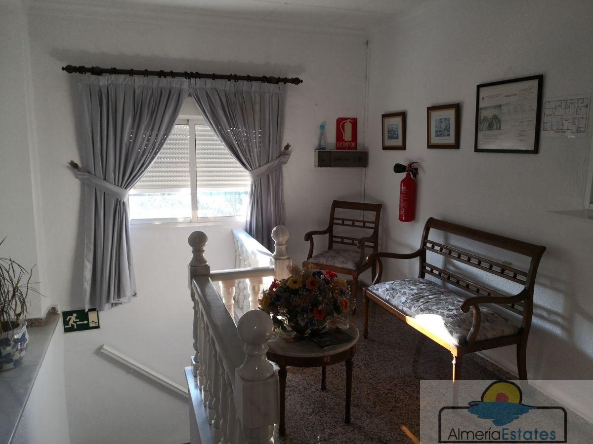 Venta de hotel en Olula del Río