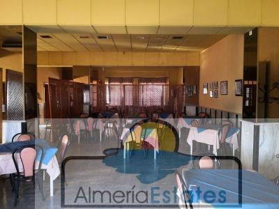 Venta de hotel en Olula del Río