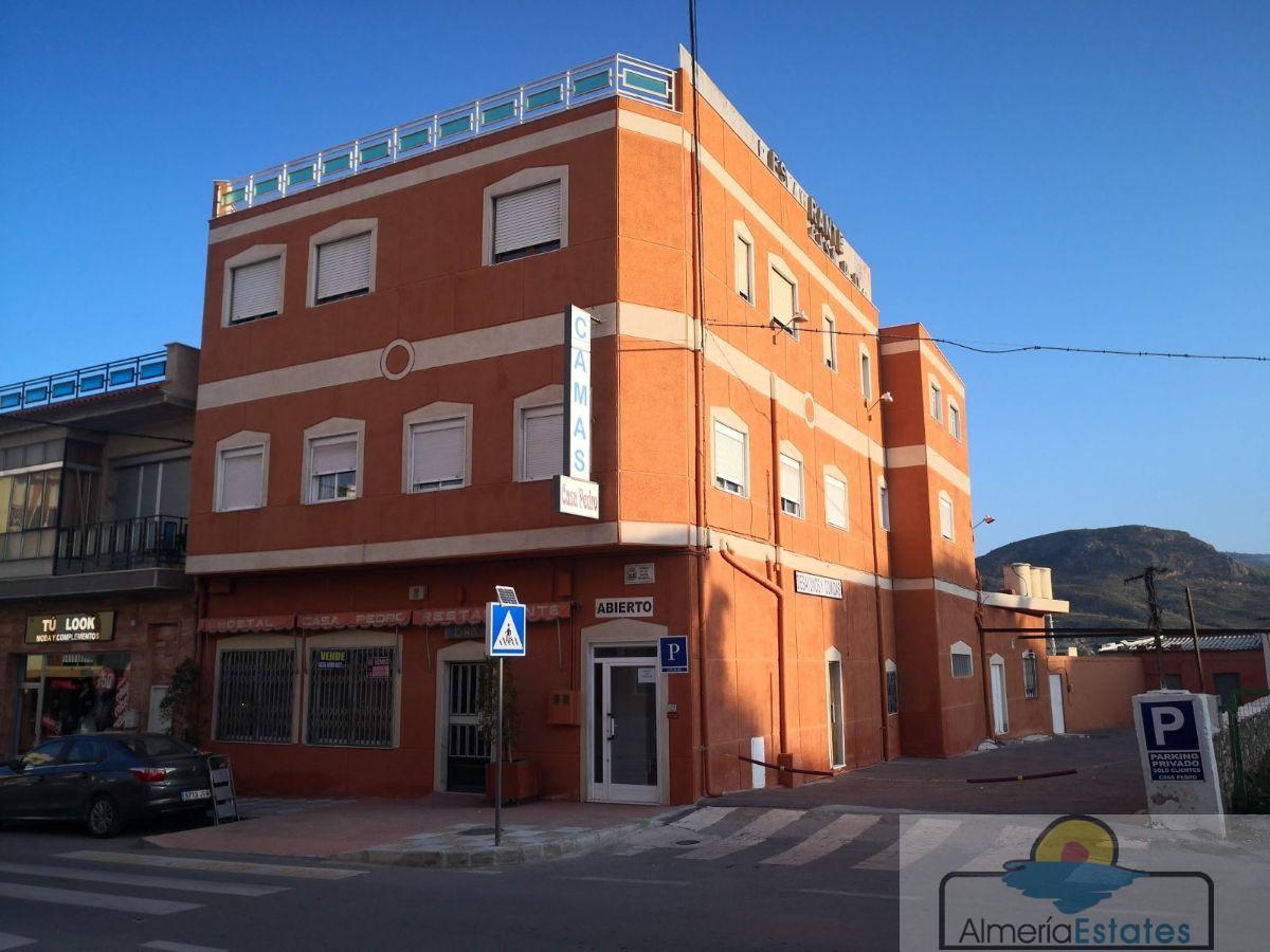 Venta de hotel en Olula del Río