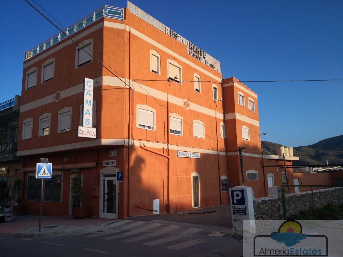 Venta de hotel en Olula del Río
