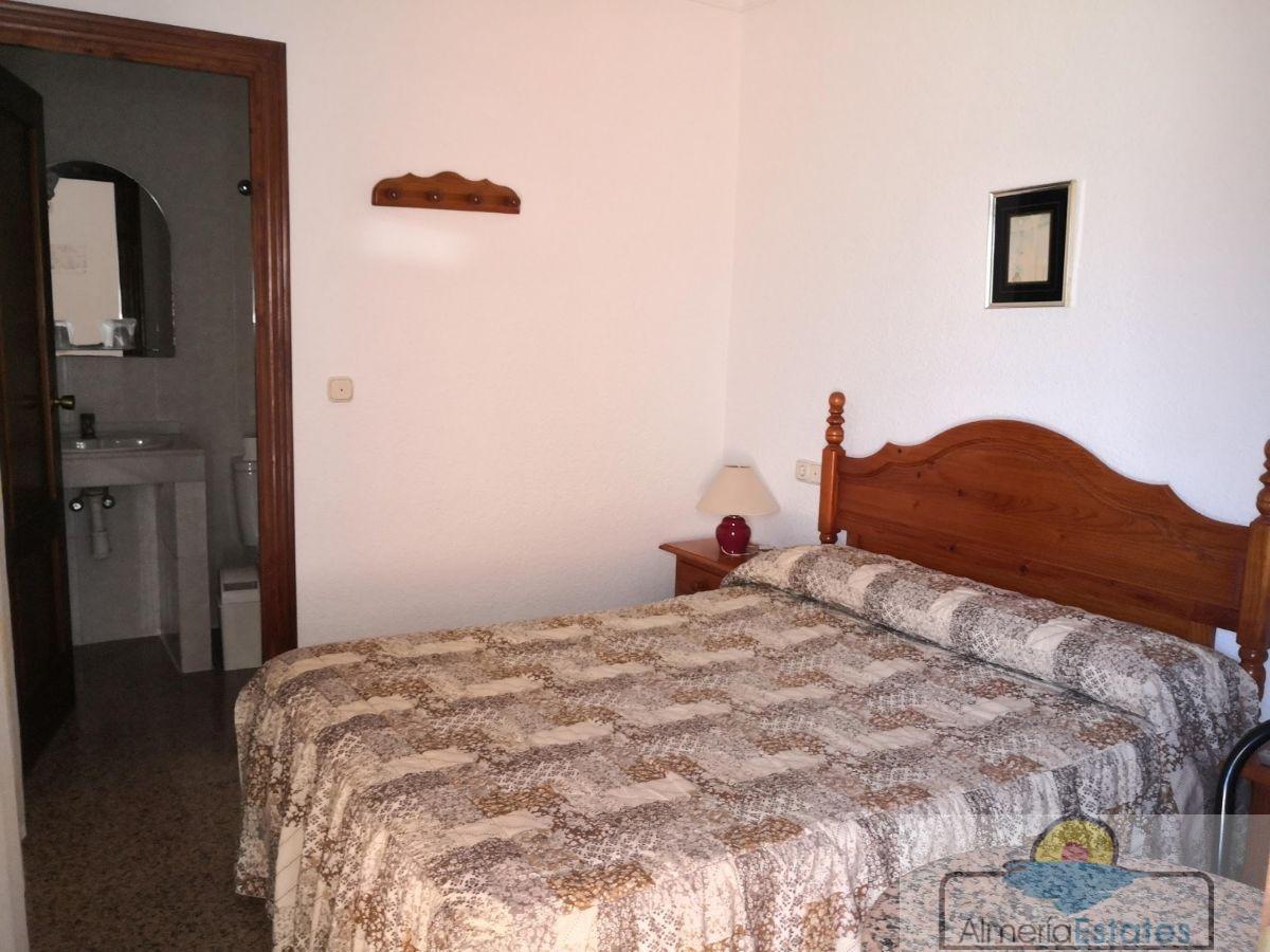 Venta de hotel en Olula del Río