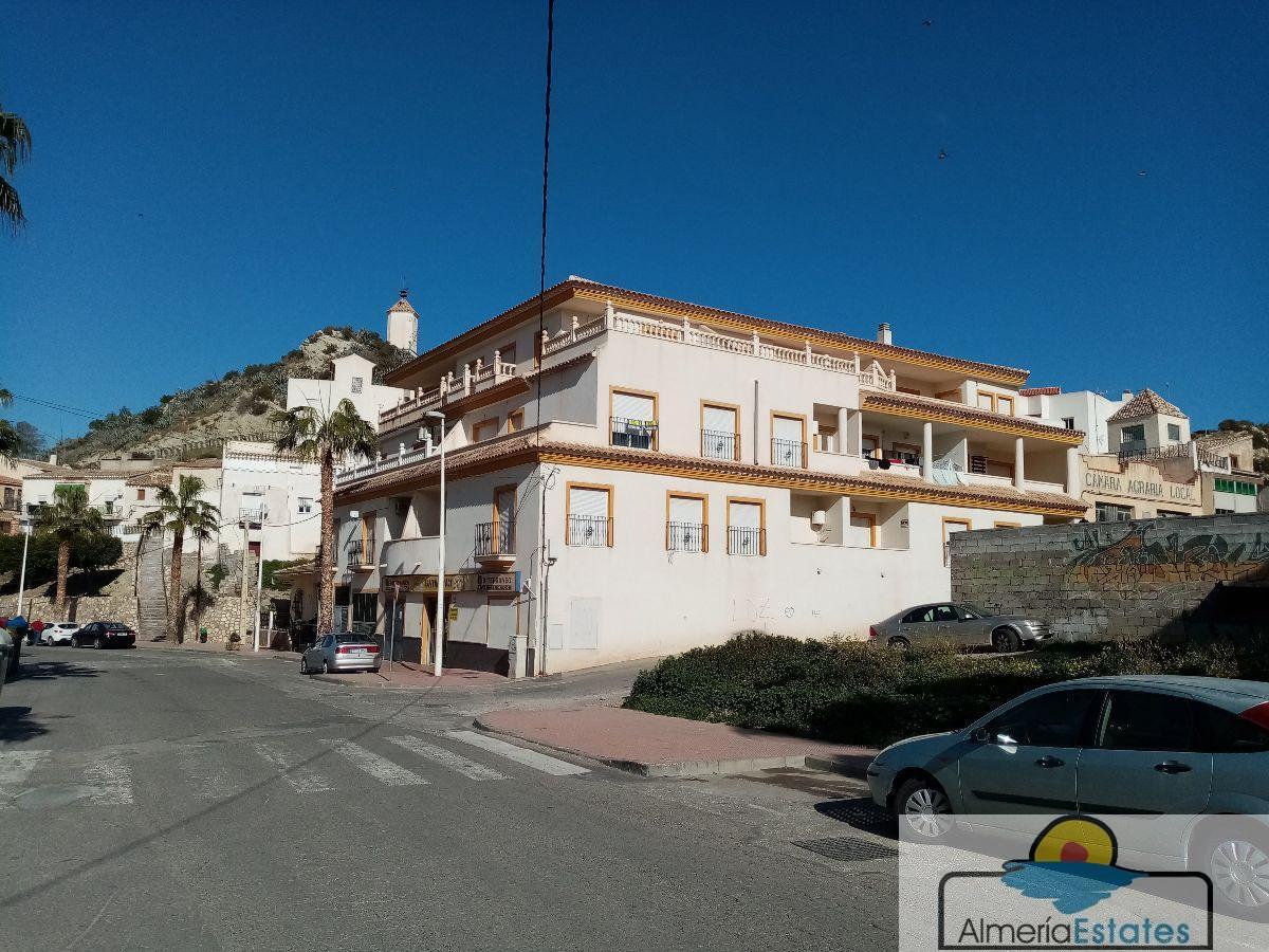 Venta de piso en Zurgena