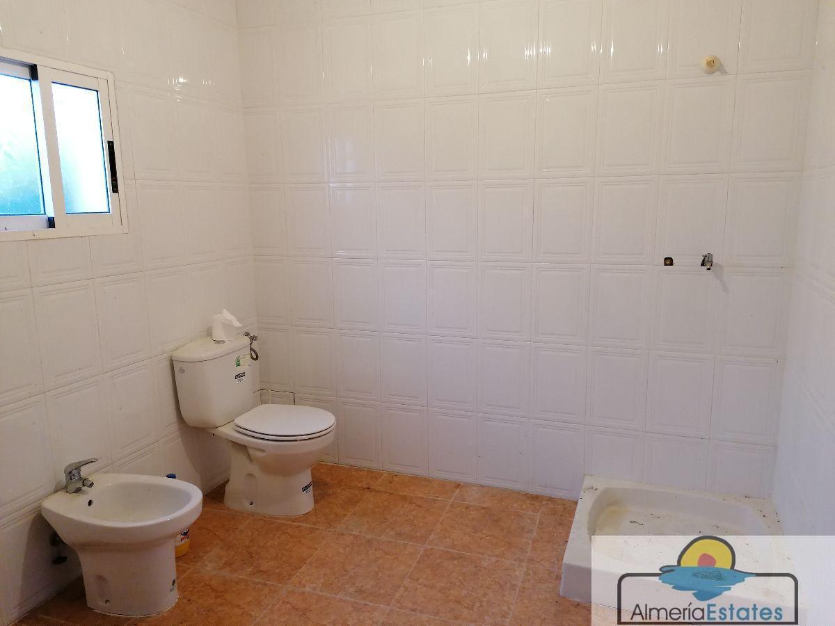 For sale of house in Oria