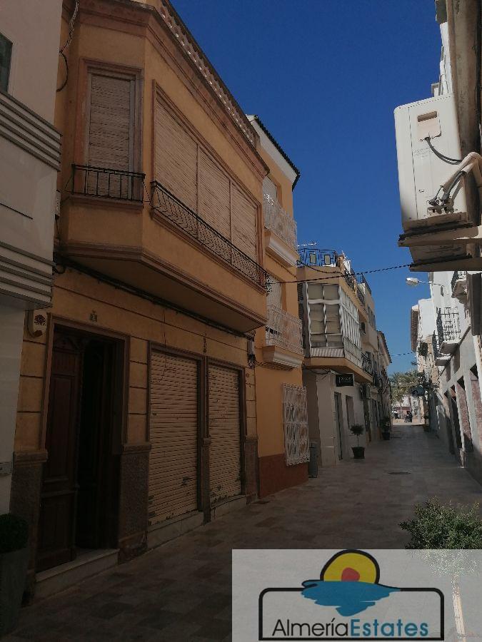 Venta de casa en Albox