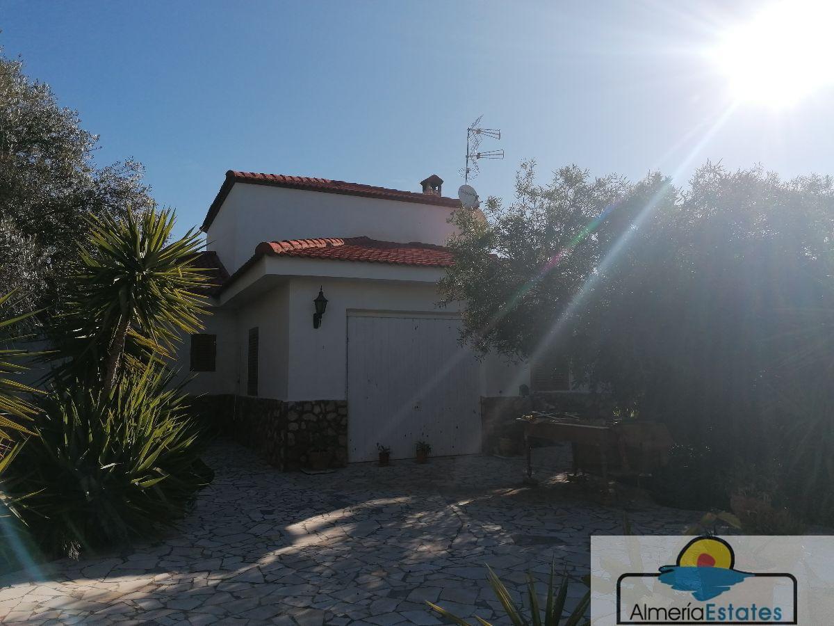 For sale of villa in Albox