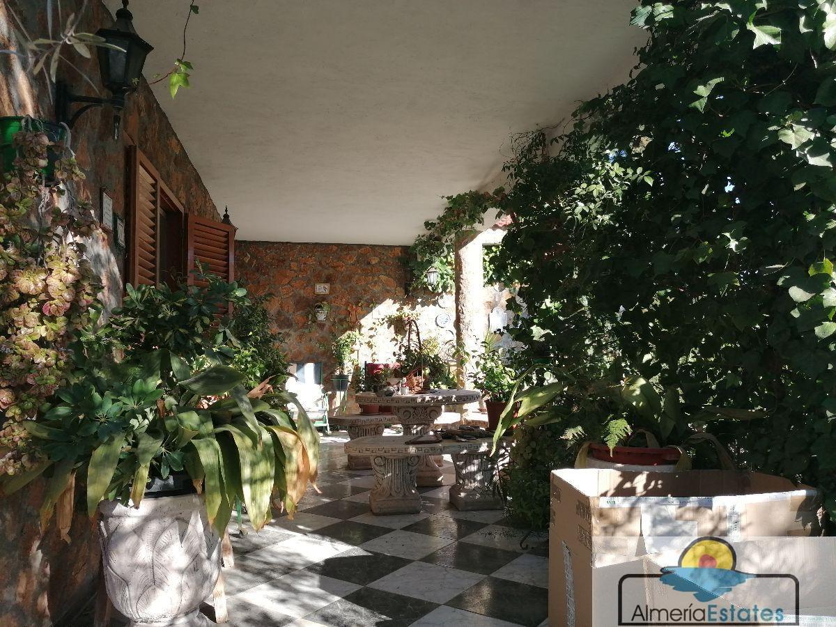 For sale of villa in Albox