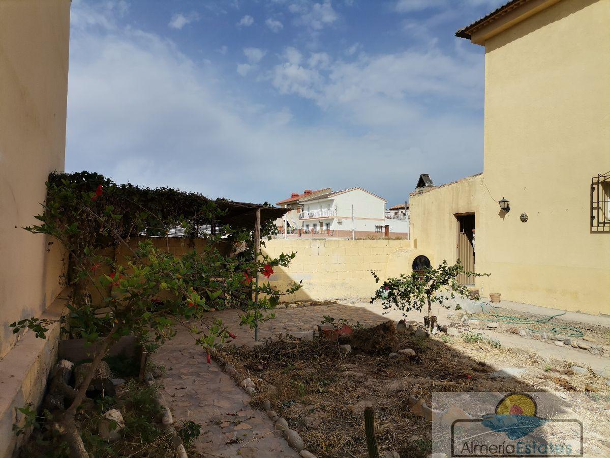 For sale of house in Almanzora