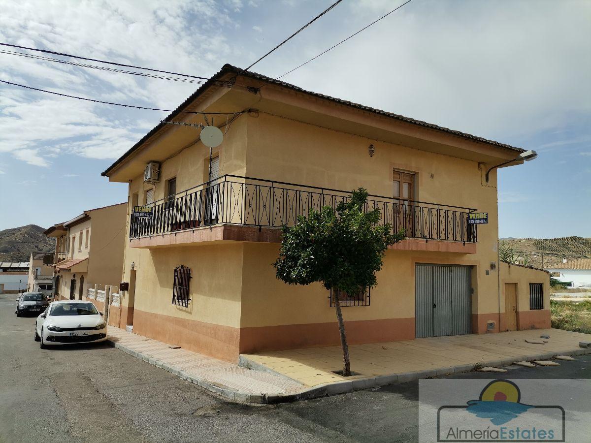 For sale of house in Almanzora