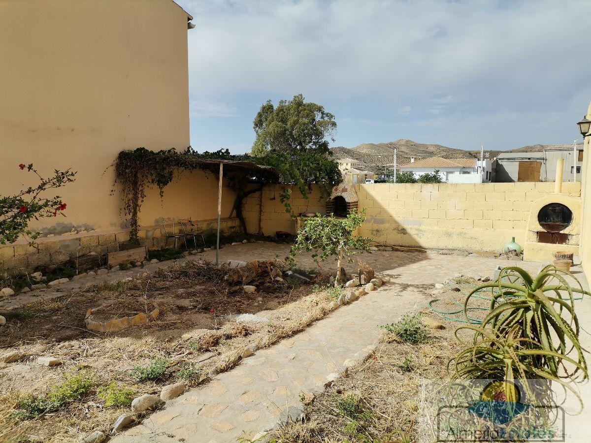For sale of house in Almanzora