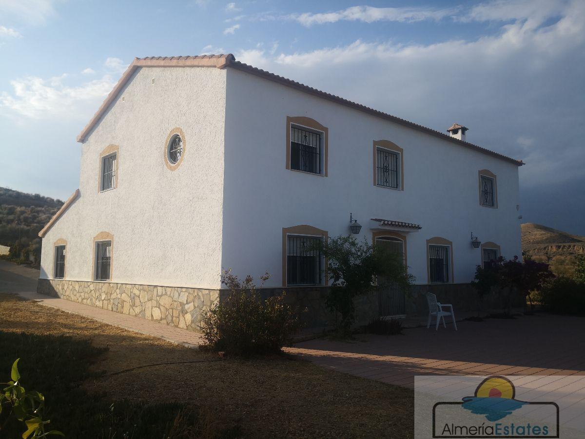 Venta de casa en Albox