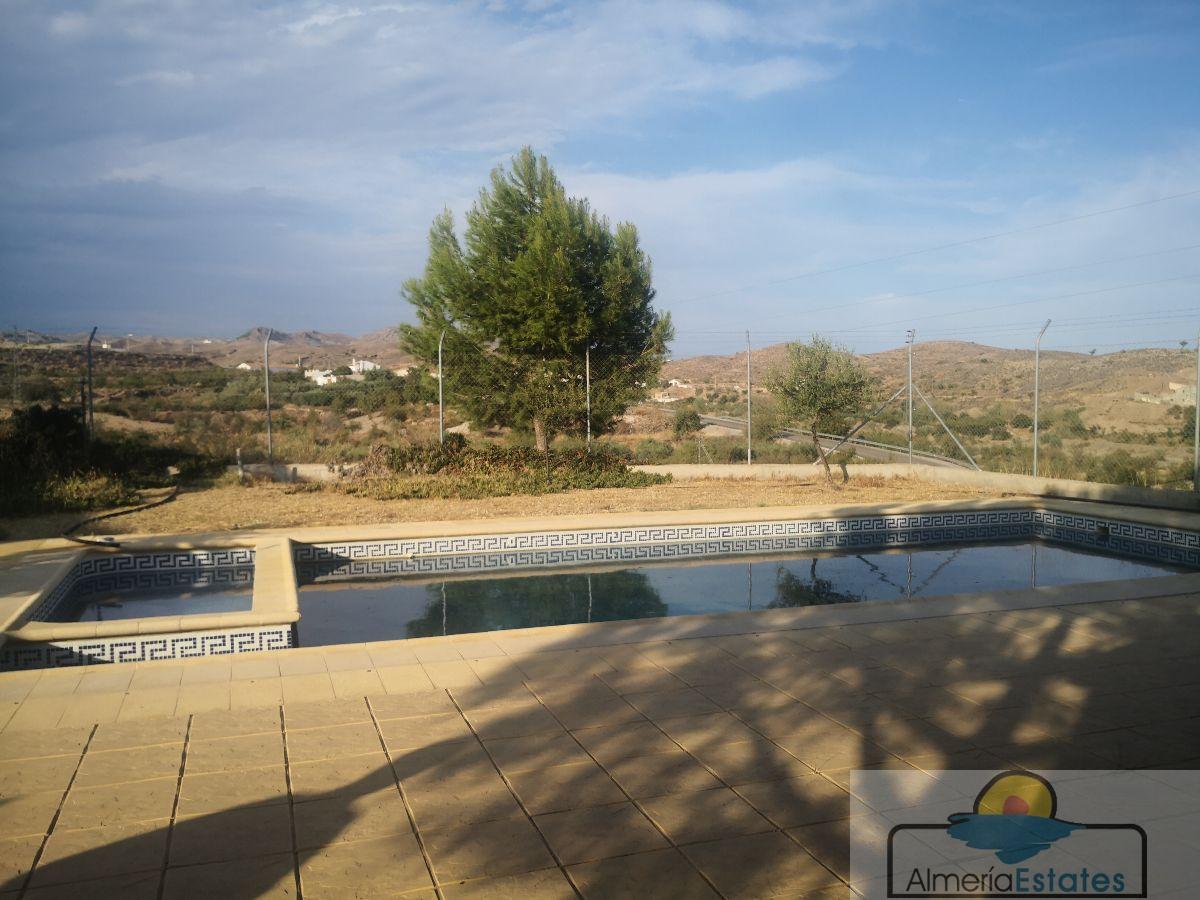 Venta de casa en Albox