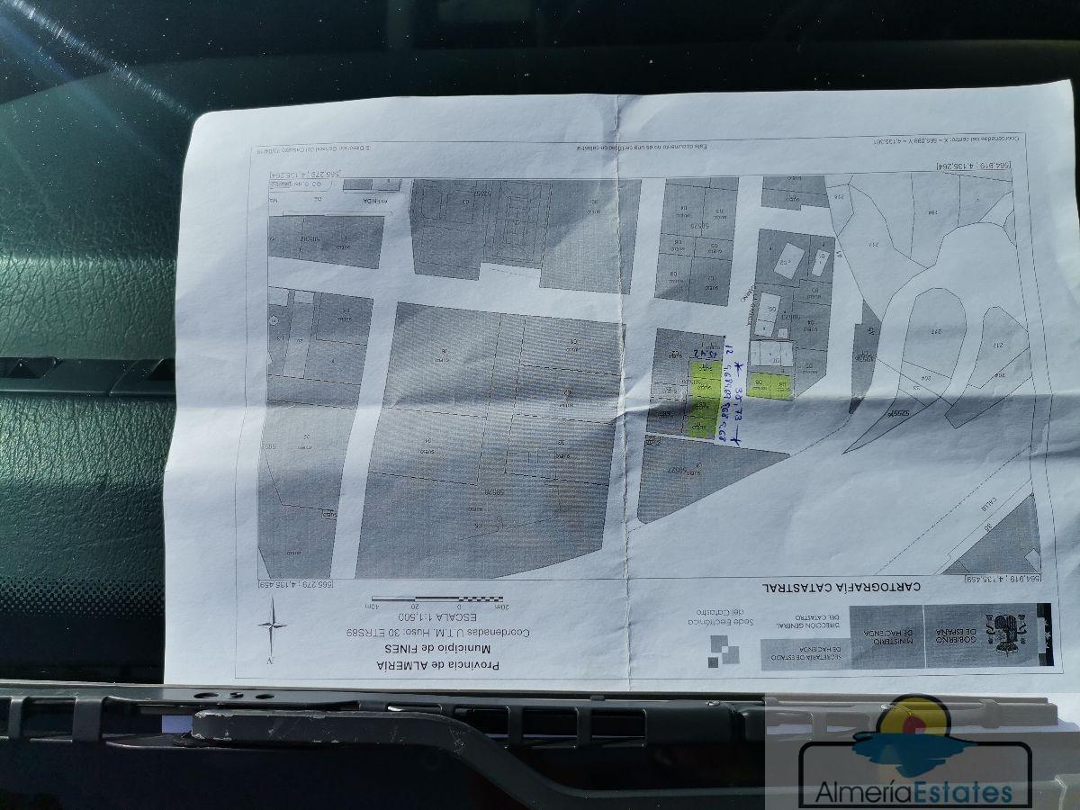 Venta de terreno en Fines