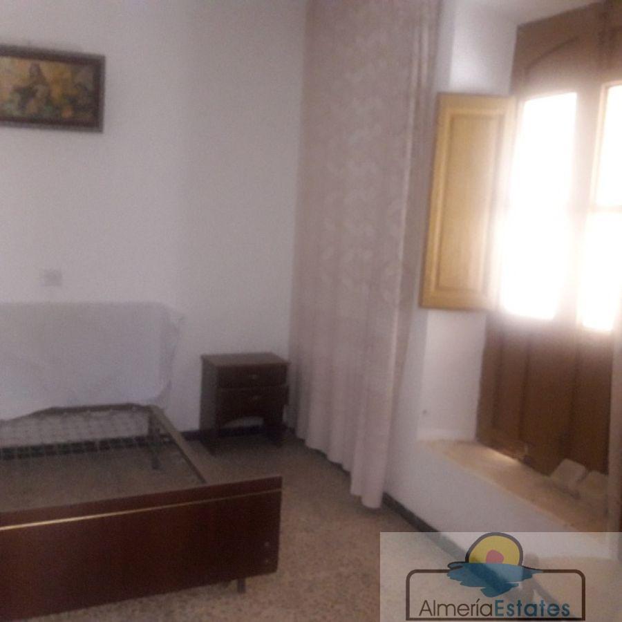 For sale of house in Cantoria