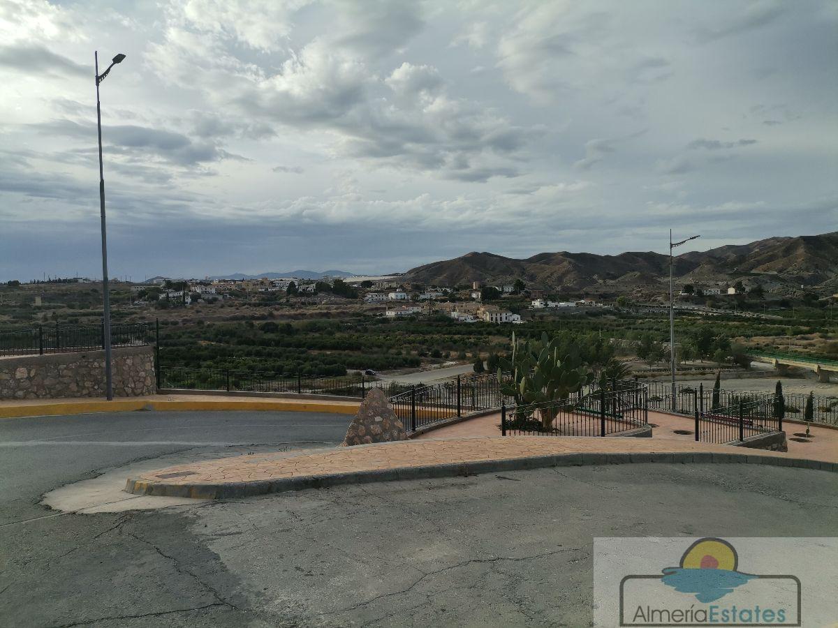 Venta de terreno en Arboleas