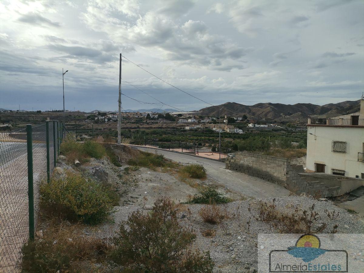 Venta de terreno en Arboleas