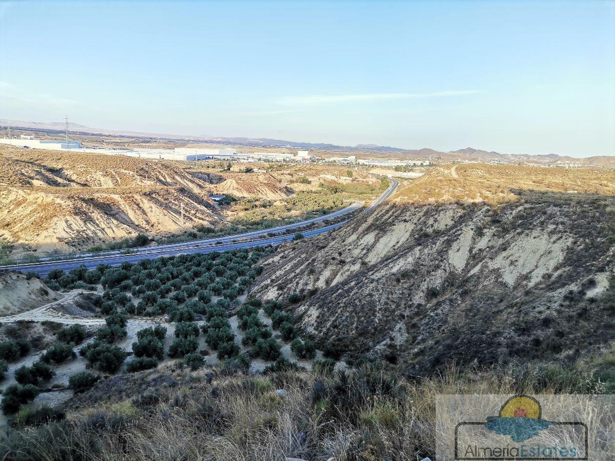 Venta de terreno en Fines