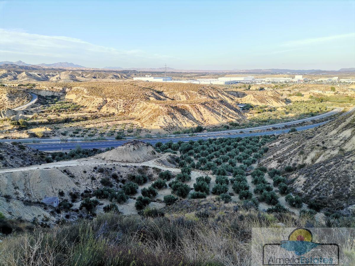 Venta de terreno en Fines