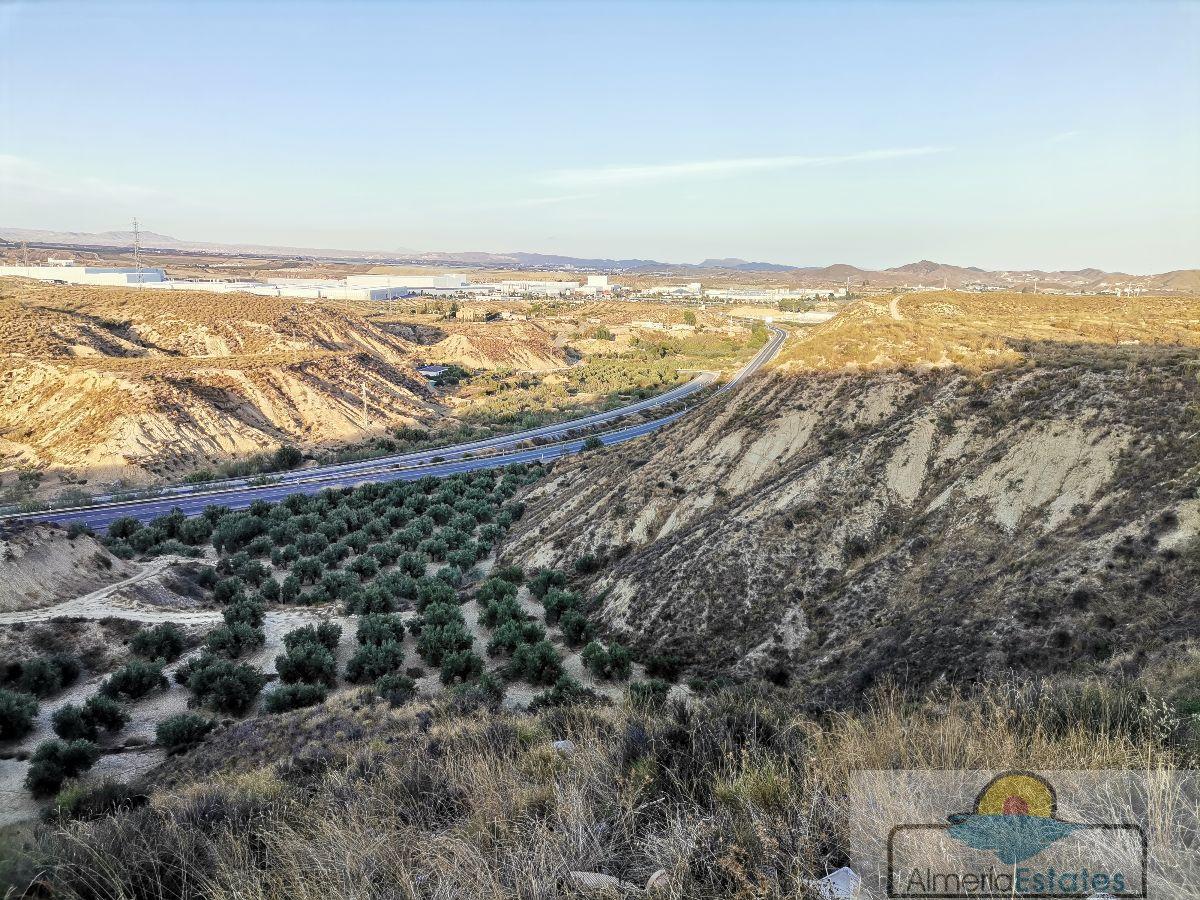 Venta de terreno en Fines