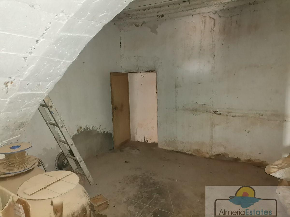 For sale of house in Taberno