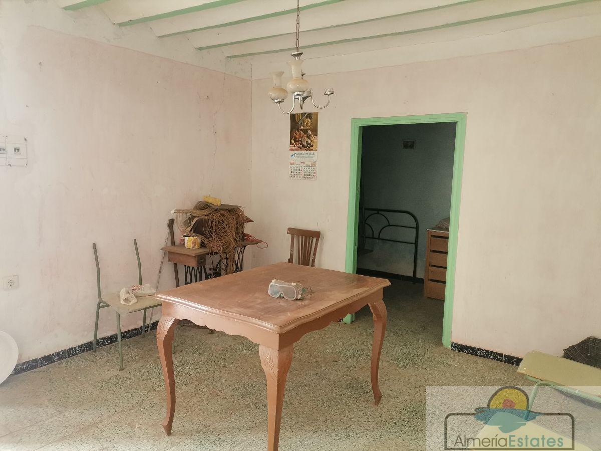For sale of house in Taberno