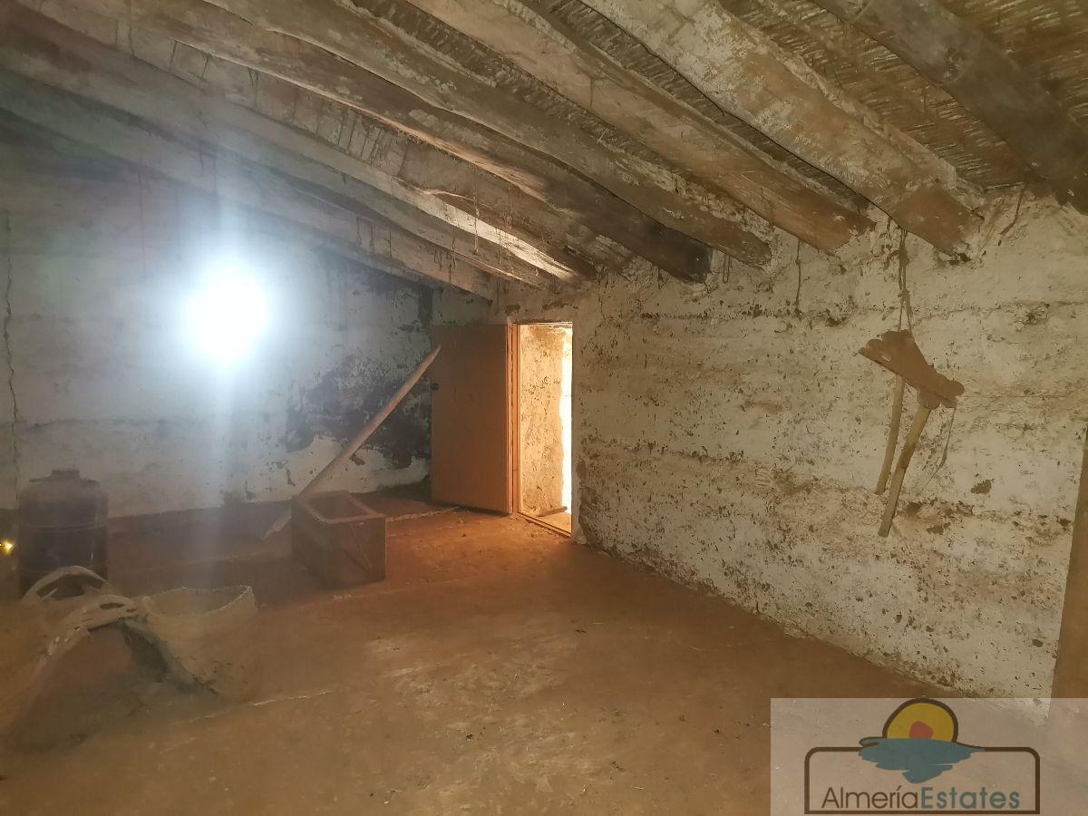 For sale of house in Taberno