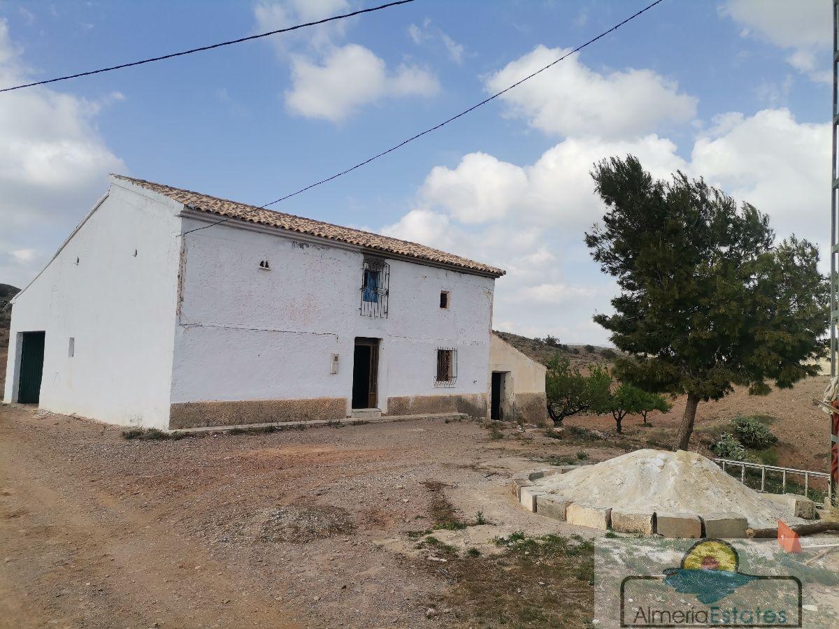 For sale of house in Taberno