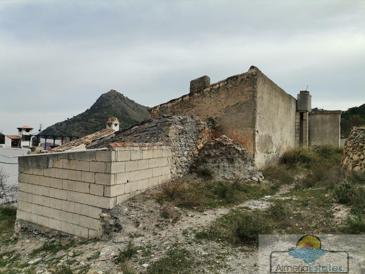 Venta de casa en Oria