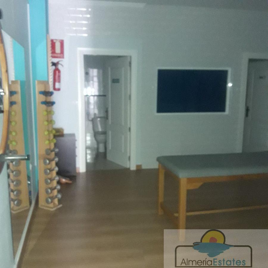 For rent of premises in Albox