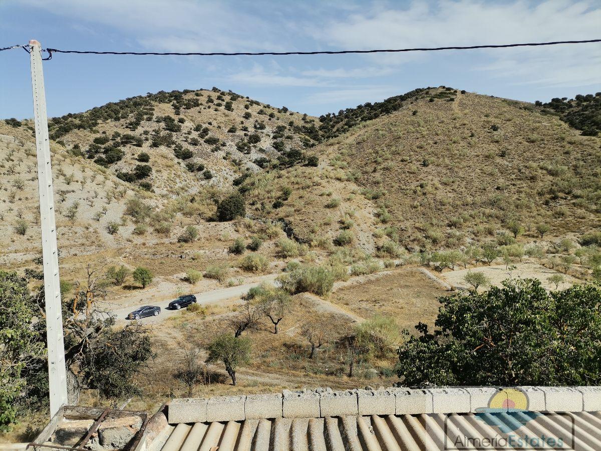 Venta de casa en Taberno