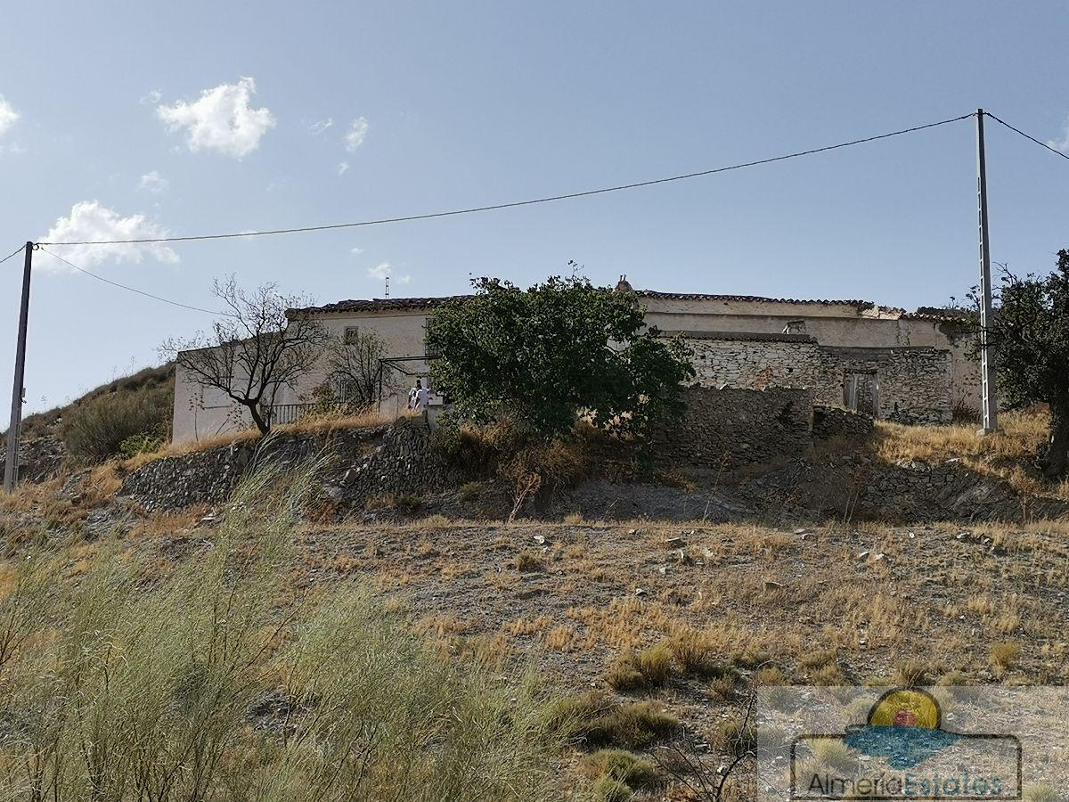 Venta de casa en Taberno