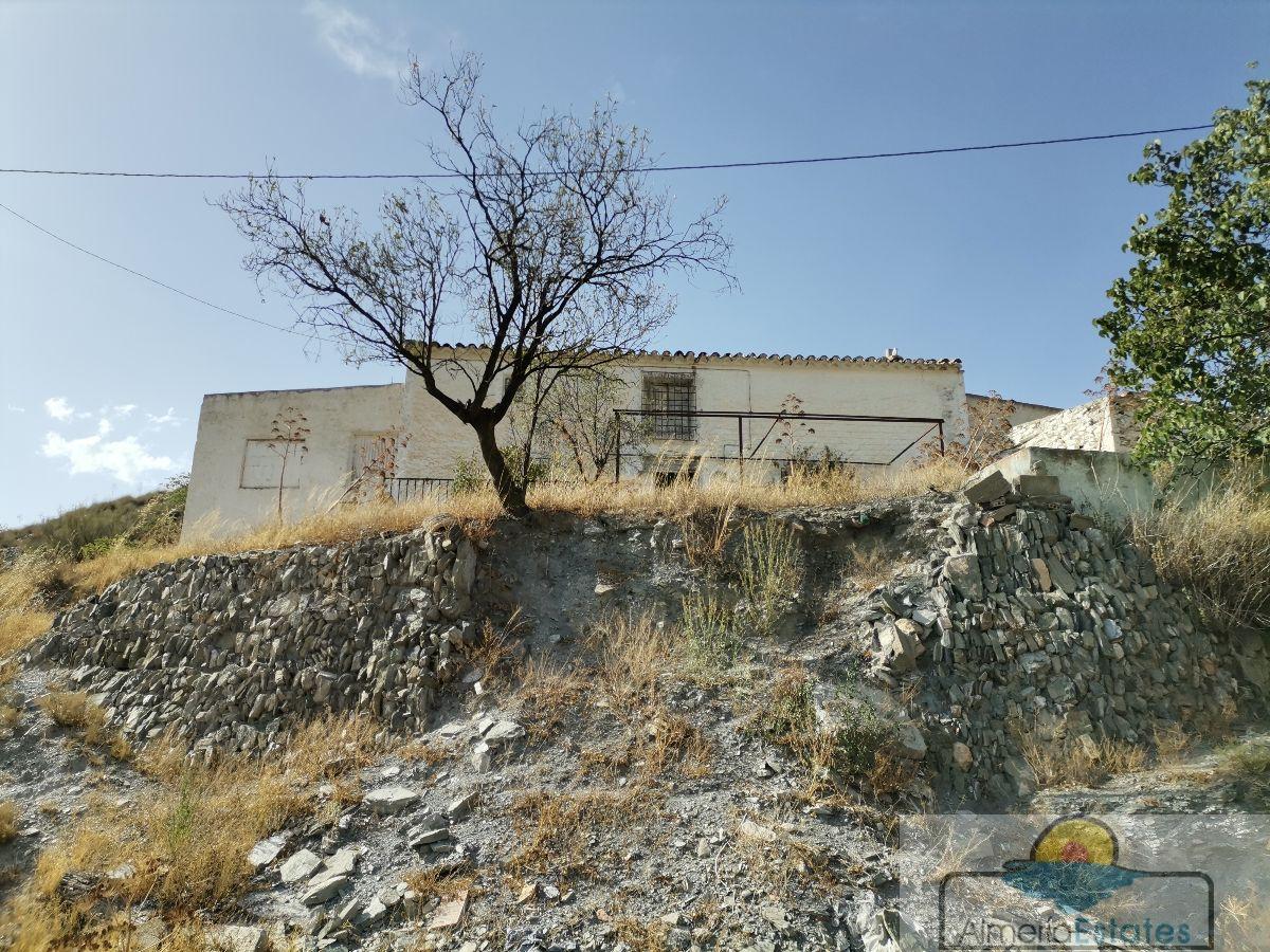 Venta de casa en Taberno