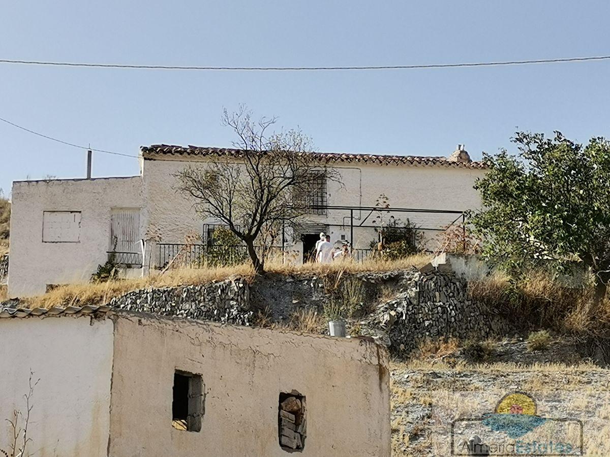 Venta de casa en Taberno