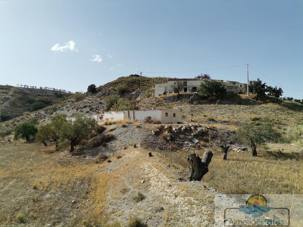 Venta de casa en Taberno