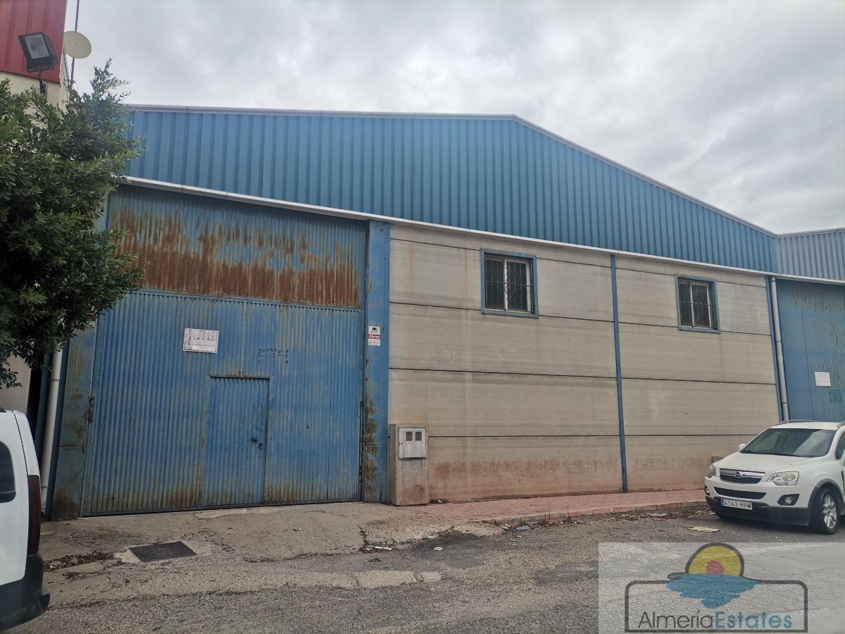 For sale of warehouse in Albox