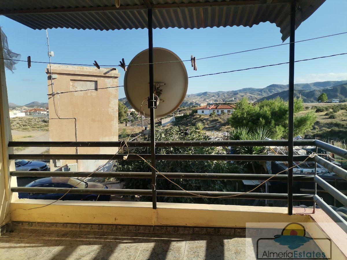 Venta de casa en Zurgena