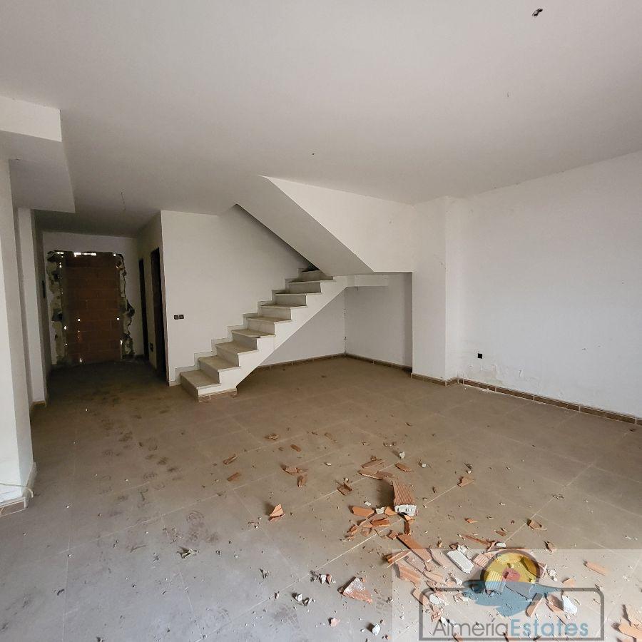 Venta de edificio en Almanzora