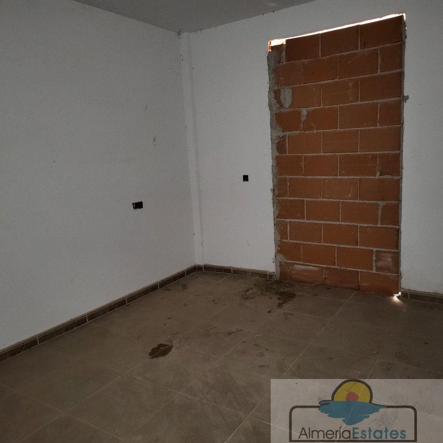 Venta de edificio en Almanzora