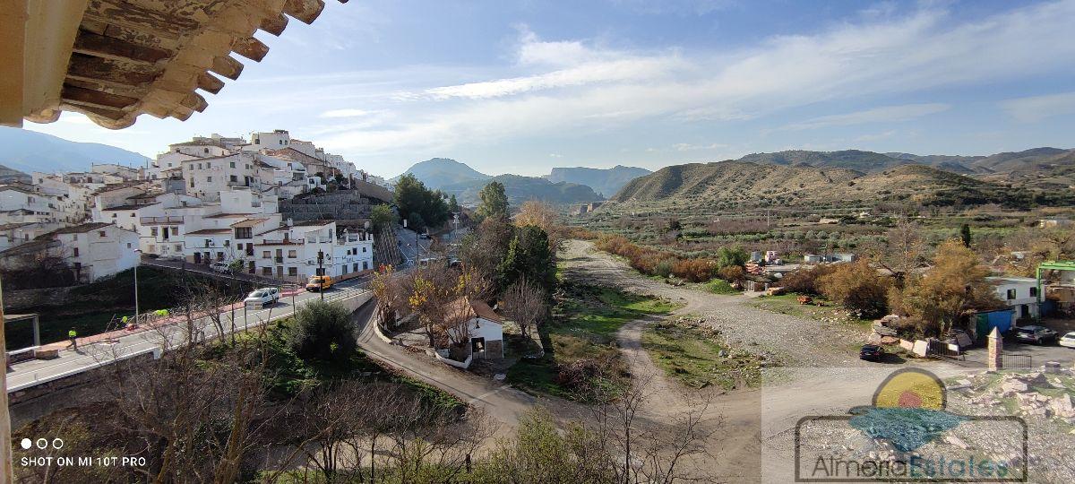 Venta de casa en Albánchez