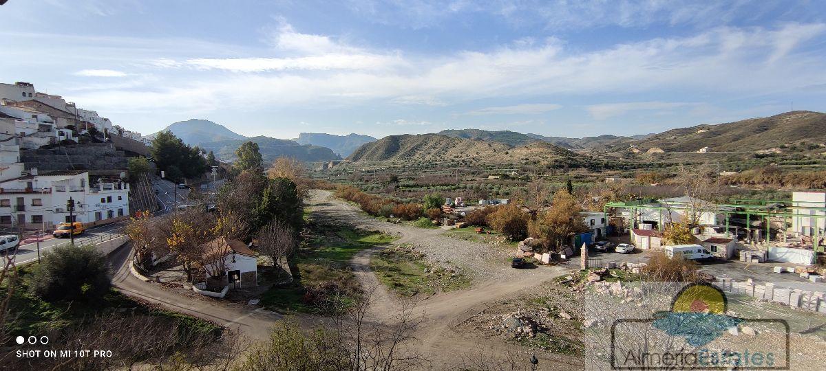 Venta de casa en Albánchez