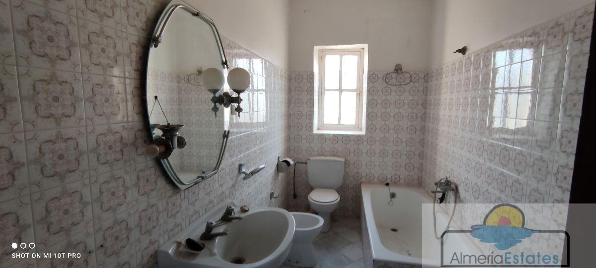 Venta de casa en Albánchez